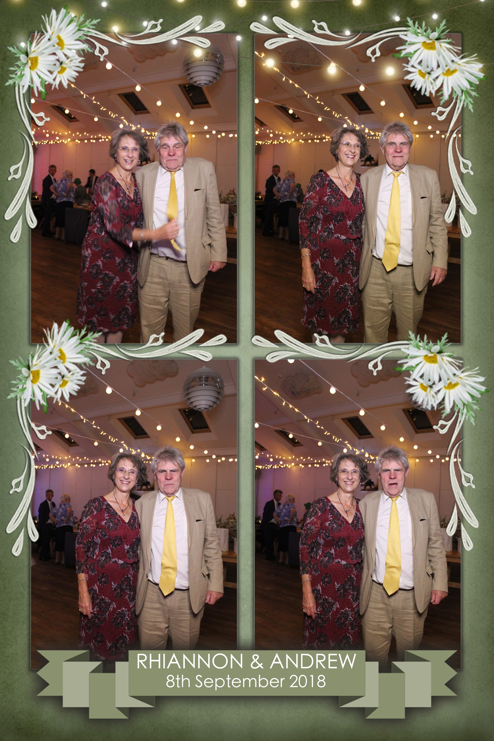 Rhiannon & Andrew's Wedding | View more photos from the event at images.mobile-photo-booth.com/u/MobilePhotoBoothUK/Rhiannon-Andrews-Wedding